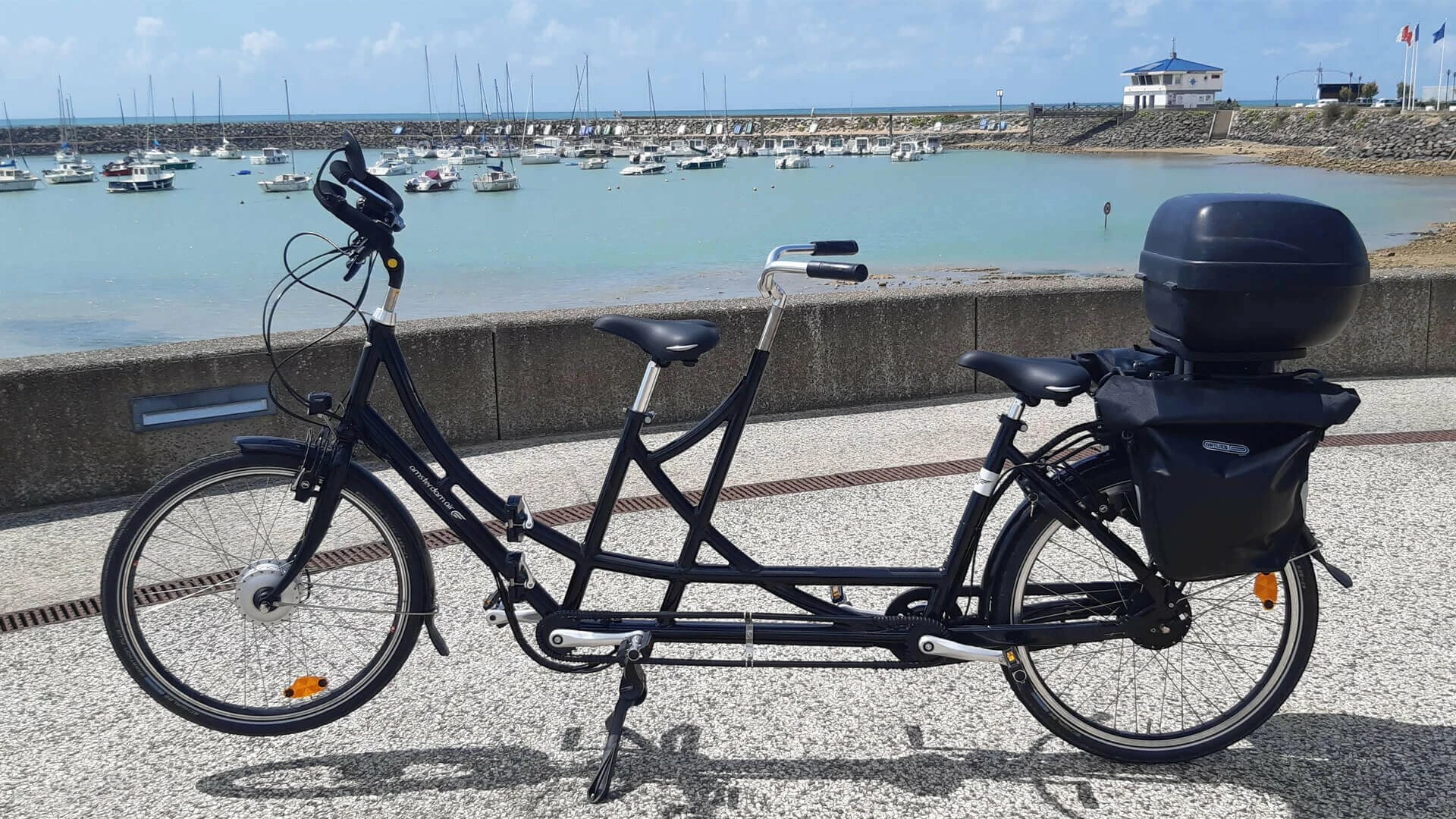 TANDEM ÉLECTRIQUE PLIANT AMSTERDAM AIR 6 TANDEM ÉLECTRIQUE PLIANT AMSTERDAM AIR – Image 6