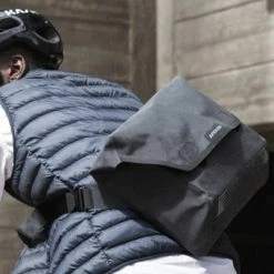 Besace Sacoche Vélo City Messenger Apidura 11 L Ou 13 L -Bike Boutique de vente besace sacoche velo city messenger apidura 11 l ou 13 l full 4