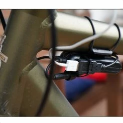 Busch-mueller Chargeur Universel USB-Werk Sur Dynamo Batterie Tampon Intégrée -Bike Boutique de vente chargeur universel usb werk sur dynamo batterie tampon integree full 4