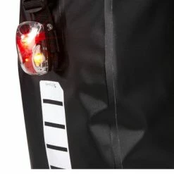 Double Sacoche Noire Sur Porte-bagages 25L Shield Pannier Thule -Bike Boutique de vente double sacoche noire sur porte bagages 25l shield pannier thule full 5