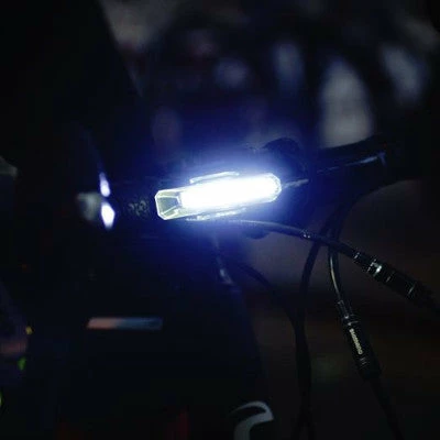 Éclairage Vélo Avant Rechargeable USB Ultratorch Slimline Oxford 2 Éclairage Vélo Avant Rechargeable USB Ultratorch Slimline Oxford – Image 2