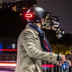 Cosmo Connected Feu Vélo Arrière Connecté Avec Clignotants Cosmo Ride -Bike Boutique de vente feu velo arriere connecte avec clignotants cosmo ride full 4