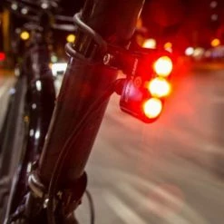 Feu Vélo Sur Tige De Selle E3 Tail Light 2 Supernova -Bike Boutique de vente feu velo sur tige de selle e3 tail light 2 supernova full 4