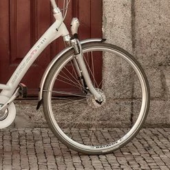 Garde Boue Argent Vélos 28 Pouces 51 Mm Towny Polisport -Bike Boutique de vente garde boue argent velos 28 pouces 51 mm towny polisport full 4