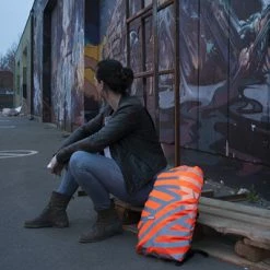 Housse De Sac à Dos Vélo Orange Haute Visibilité Berlin Wowow 20-25L -Bike Boutique de vente housse de sac a dos velo orange haute visibilite berlin wowow full 3