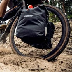 Paire De Sacoches Vélo Gravel Pack 25L Noir Mat Ortlieb 11 Paire De Sacoches Vélo Gravel Pack 25L Noir Mat Ortlieb -Bike Boutique de vente paire de sacoches velo gravel pack 25l noir mat ortlieb full 6