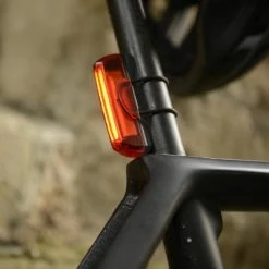 Phare Arrière Vélo Rechargeable USB Slimline Ultratorch Oxford -Bike Boutique de vente phare arriere velo rechargeable usb slimline ultratorch oxford full 3