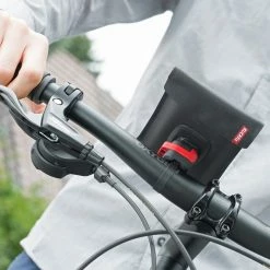 Etui étanche Pour Smartphone Sur Guidon Vélo PhoneBag Light Klickfix -Bike Boutique de vente phonebag light m klickfix smartphone de velo