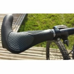 VELO Poignées Vélo Ergonomiques Avec Cornes Triple Densité - La Paire -Bike Boutique de vente poignees velo ergonomiques avec cornes triple densite la paire full 3