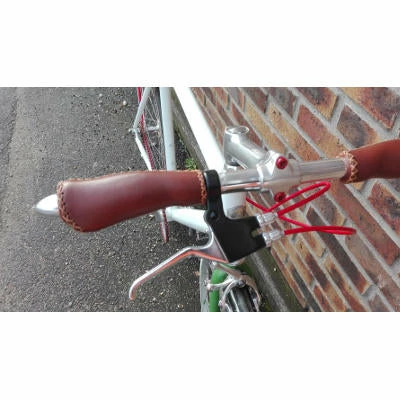 VELO Poignées Vélo Ergonomiques Imitation Cuir Marron 2 VELO Poignées Vélo Ergonomiques Imitation Cuir Marron – Image 2