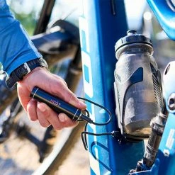 Bike Boutique de vente -Bike Boutique de vente porte bidon traceur gps hoot 800 chargeur