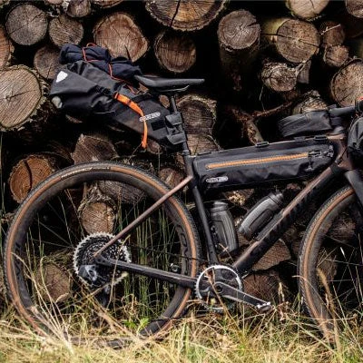 Sacoche De Selle étanche Noir Mat Bikepacking Ortlieb 6 Sacoche De Selle étanche Noir Mat Bikepacking Ortlieb – Image 6