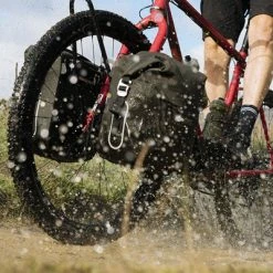 Sacoche Vélo Gravel Brooks étanche Sur Porte-bagages 13L Scape 11 Sacoche Vélo Gravel Brooks étanche Sur Porte-bagages 13L Scape -Bike Boutique de vente sacoche velo gravel brooks etanche sur porte bagages 13l scape full 6