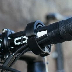 Sonnette Pour Vélo Classic Large Noire Knog Oi -Bike Boutique de vente sonnette pour velo classic large noire knog oi full 3