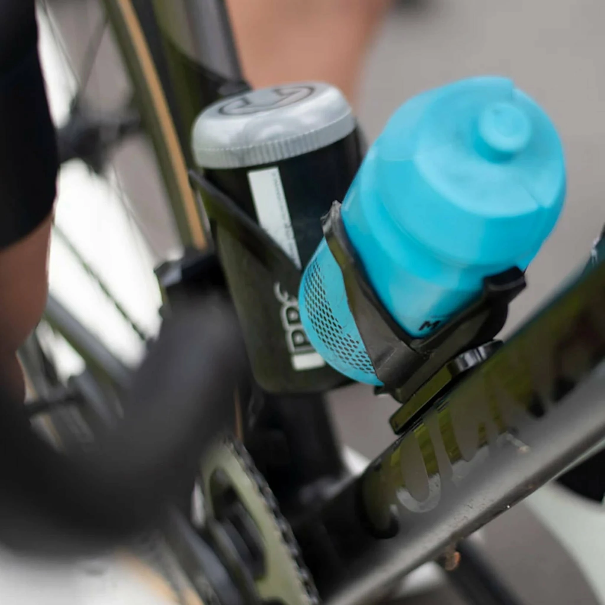 Traceur GPS Vélo étanche Avec Alarme 85 Db Sur Porte-bidon Scout Knog 2 Traceur GPS Vélo étanche Avec Alarme 85 Db Sur Porte-bidon Scout Knog – Image 2